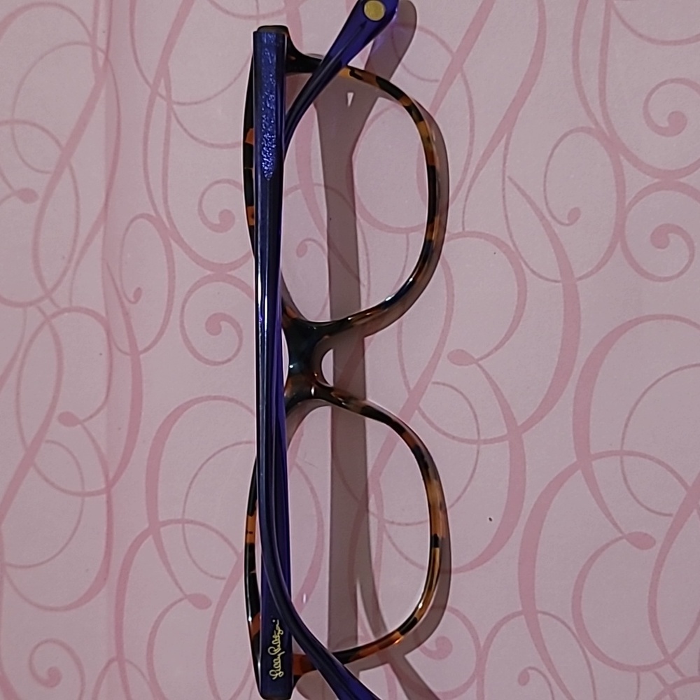Lilly Pulitzer/ Available - Picture 2 of 6